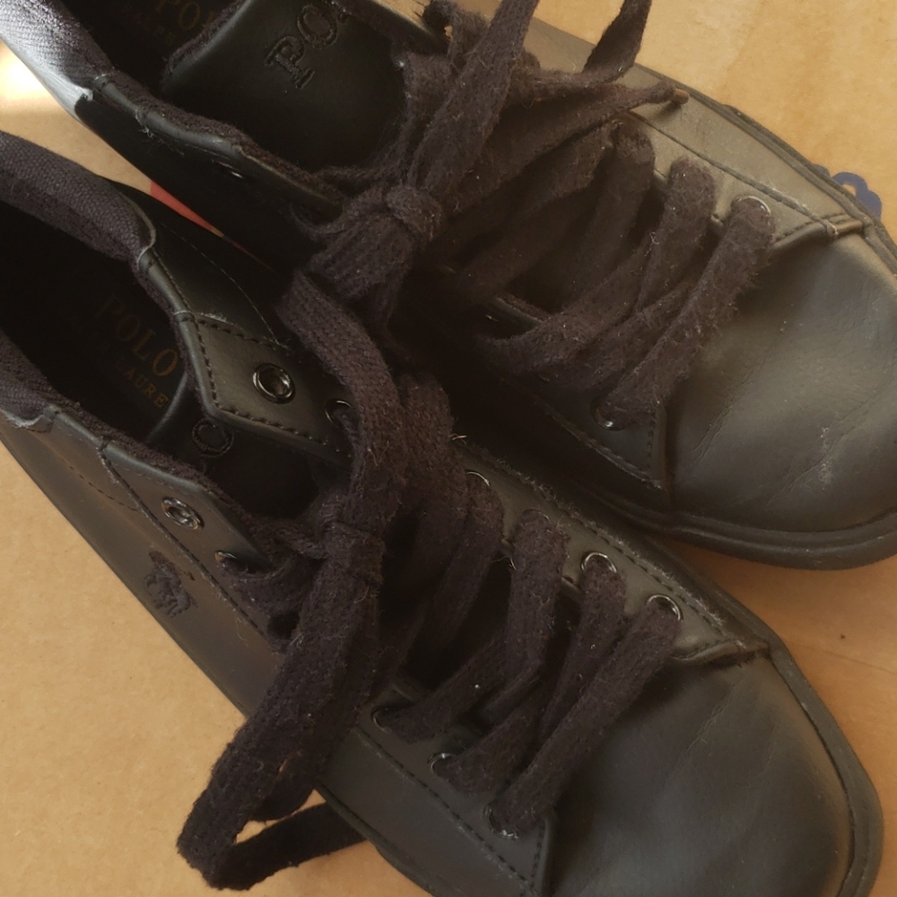 Nice polo shoes size 5
